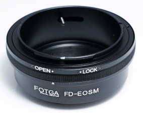 Solidny adapter Fotga obiektywu FD - EOSM